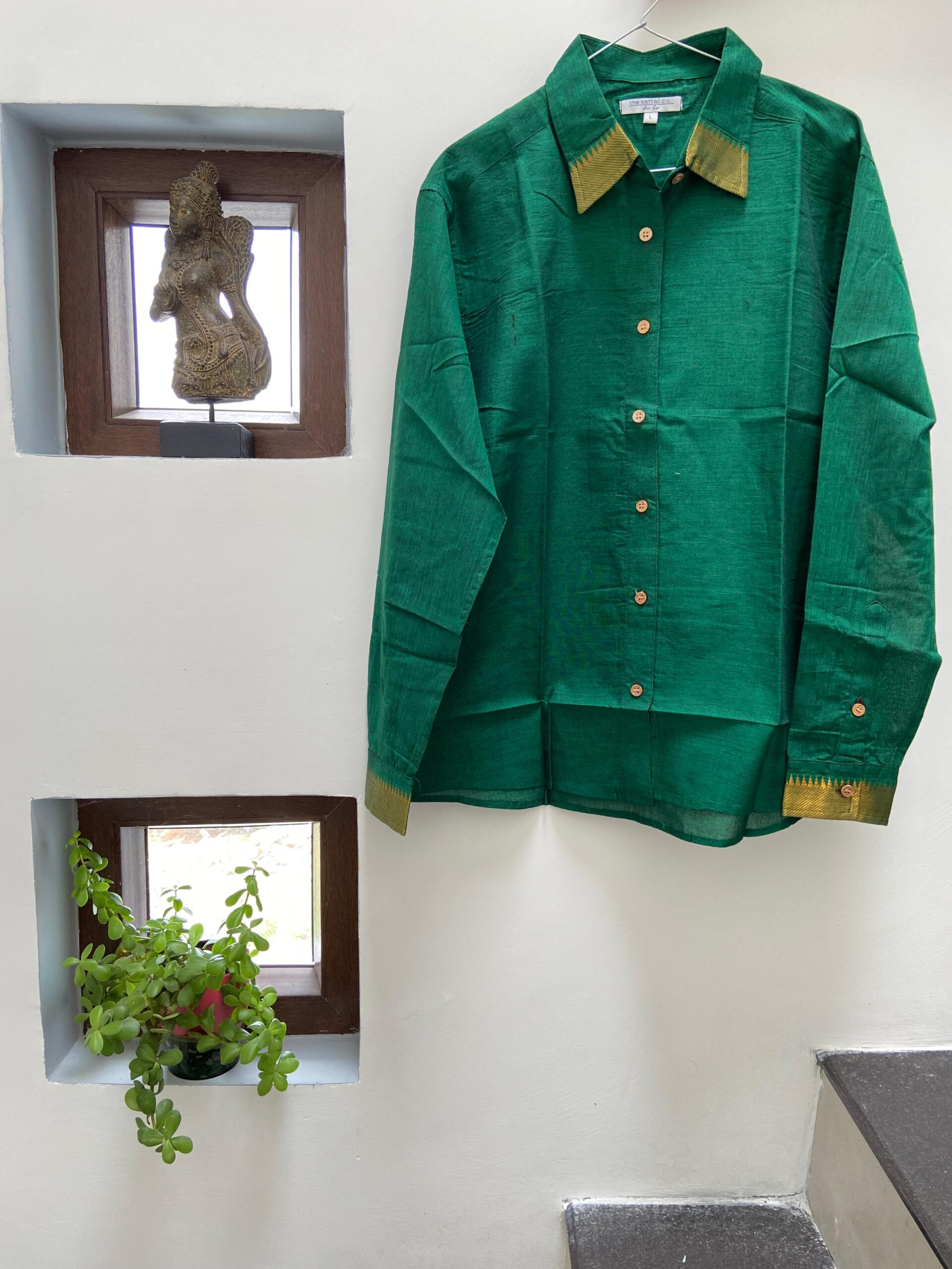 Emerald Green Handloom Mangalagiri Shirt Emerald Green Handloom Mangalagiri Shirt